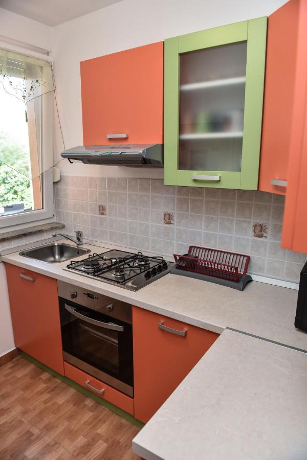 Appartement Dora à Ðakovo Extérieur photo
